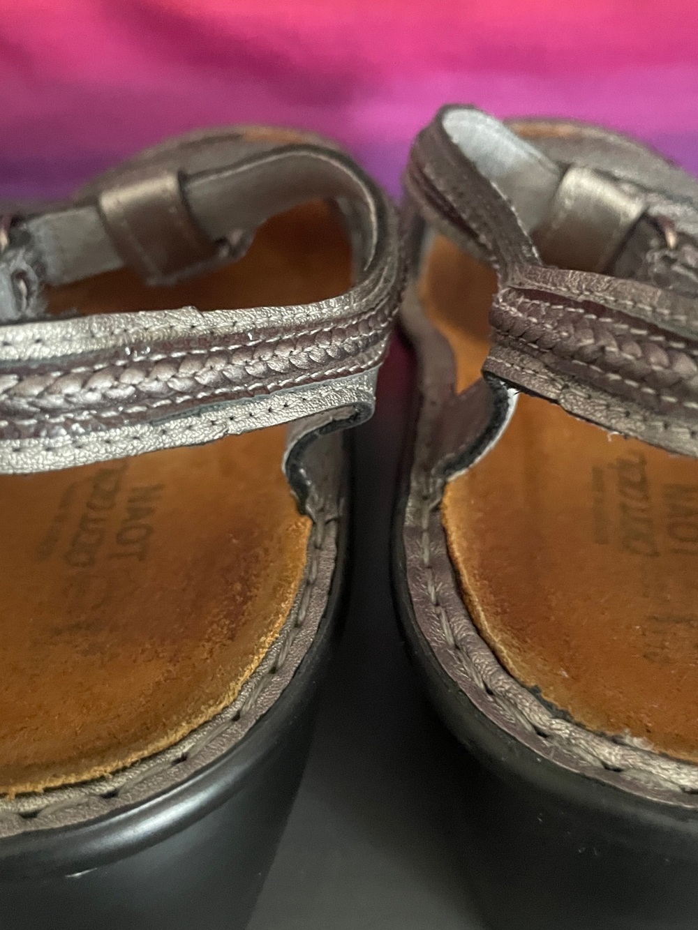 Naot Nara Silver Pewter Leather Comfort Sandals Hook Loop EU 41 US 10-10.5 - Picture 8 of 14